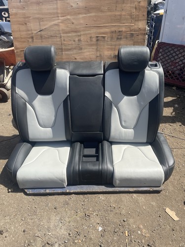 Coupe rear seats black and - s5,