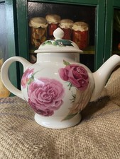 “Roses All My Life” Tea