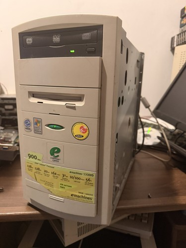 Vintage emachines 900 128mb - 900,