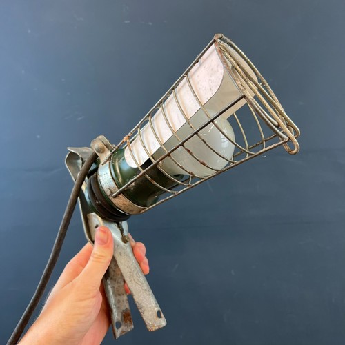 Vintage briticent gripper - vintage,