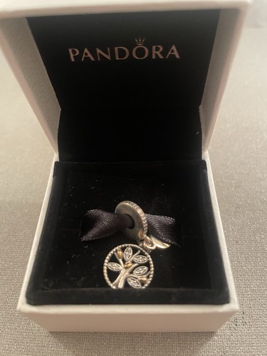 Pandora family tree charm 925 - family,