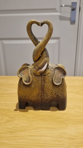 Elephant heart couple - heart, figurine