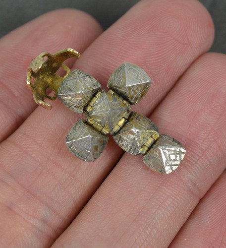 Tiny vintage carat gold - tiny,