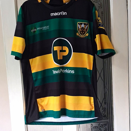 Macron northampton saints - macron,