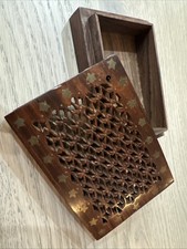 Jali Hand-Carved Lattice