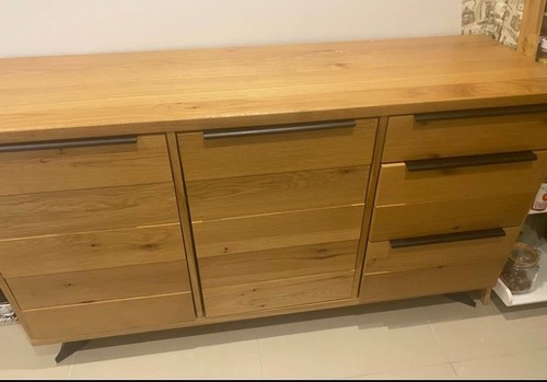 Solid oak side board - solid,