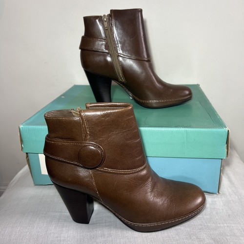 Clarks brown leather boots - leather,