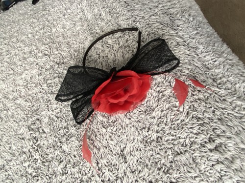 Black and red floral - black,