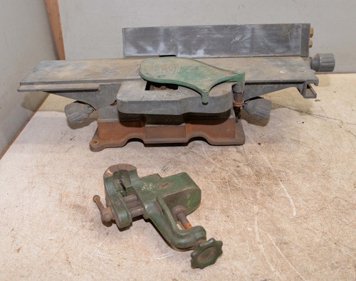 Walker turner jointer bench - 4",