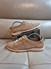 Earth Spirit Ladies Laced Tan Shoes UK 7