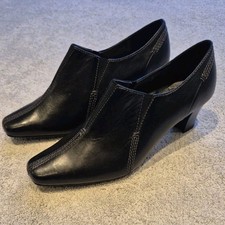 M&S Ladies Footglove Size 5.5