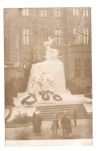 Brussels temporary monument - -,