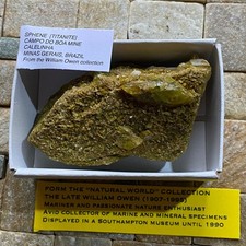 TITANITE [SPHENE] - CAMPO DO