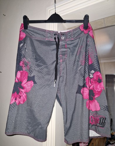Neill boardshorts size 30 - o'neill,
