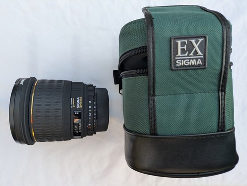 Sigma 28mm dc for - f1.8,