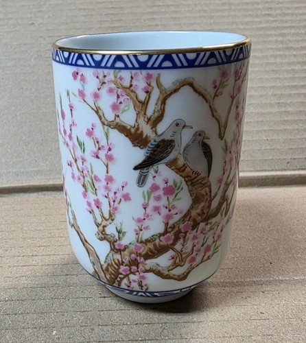Franklin mint porcelain birds - porcelain,