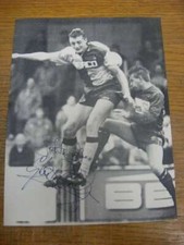 1991/1992 Autographed Newspaper Clipping: Wycombe Wanderers - Creaser, Glyn (Bla