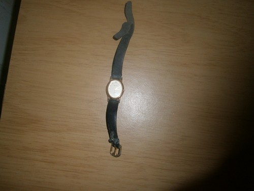 Vintage accurist black leather - accurist,