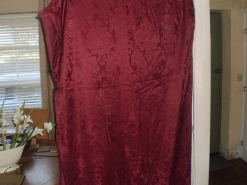 Dunelm dark red - red, king