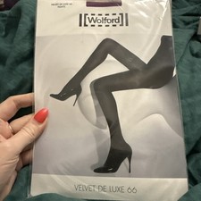 BNIP Wolford Velvet de Luxe 66