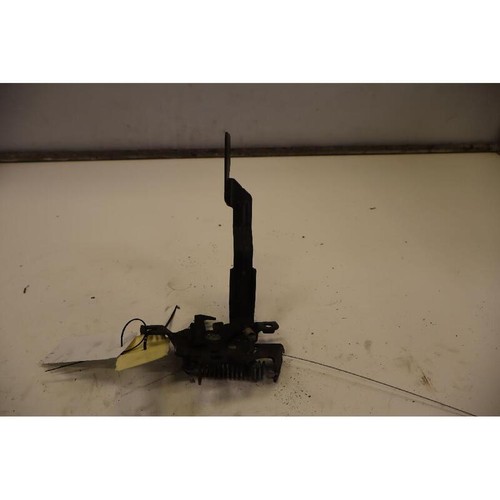 Bonnet lock toyota - toyota, rav