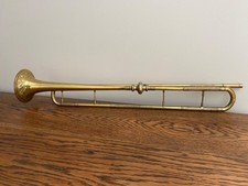 ANTIQUE MILITARY EXQUISITE MILITARY CAVALRY NATURAL TRUMPET / BUGLE  IN Eb