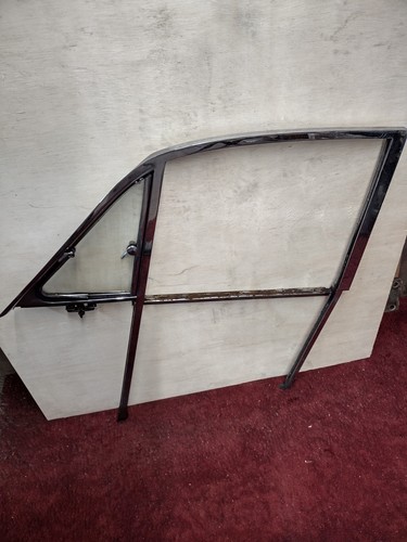 Daimler 250 car - v8, l/h