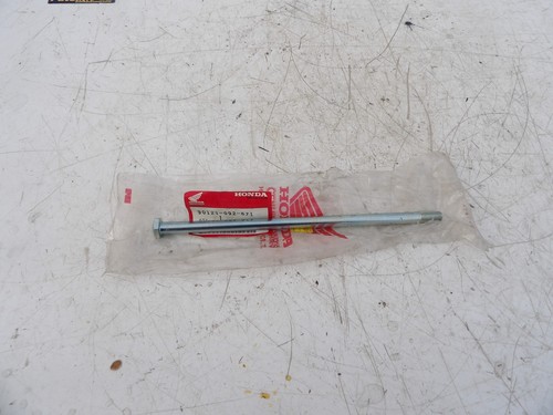 Honda swing arm - arm, bolt