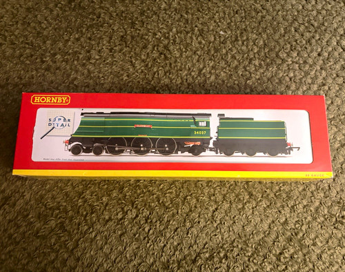 Hornby r2315 gauge west - hornby, oo