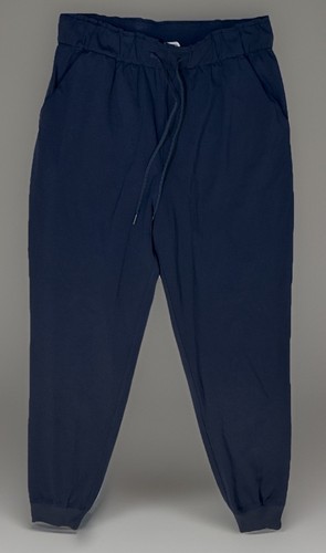 Lululemon navy dance studio