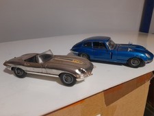 😎 LOT OF 2 CORGI E TYPE