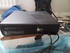 Xbox 360 Slim 250gb  Console