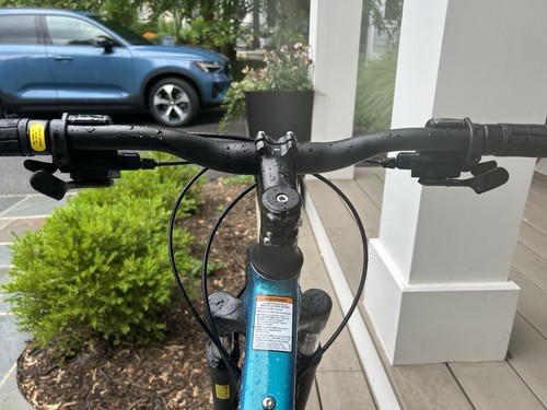 Lightly used cannondale quick - lightly,