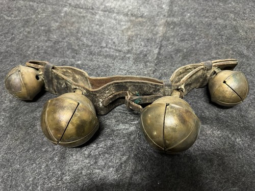Antique bell brass - ,