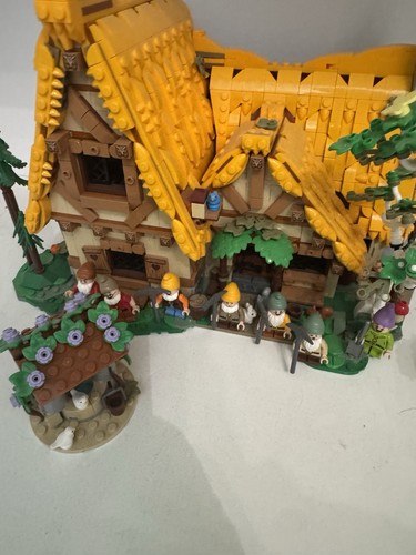 Lego snow white - snow,