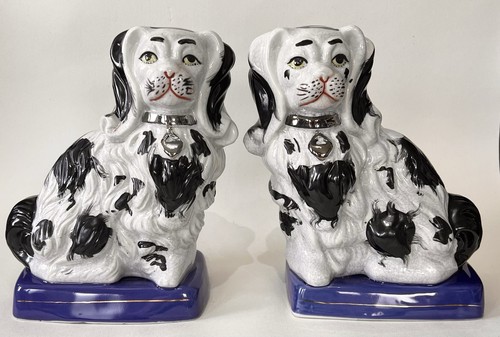 Pair staffordshire style - of,