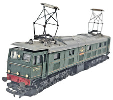 Tri-ang R351 OO Gauge Class 77