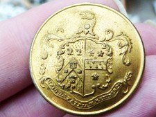 Gilded large livery button - gilded,