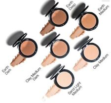 Iman Luxury Pressed Powder 10g/0.35oz - Paraben Free