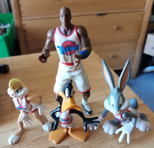 Vintage 1996 space - jam,