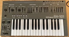 Roland SH101 keyboard