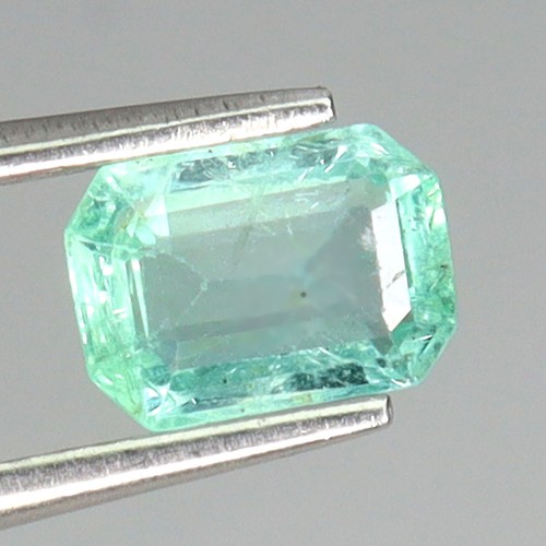 Emerald cut natural - cut, unheated