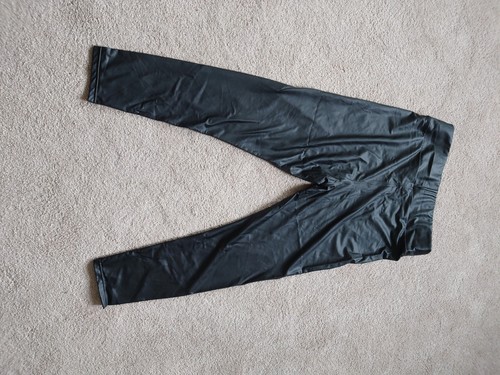 The chic herd - black, pvc
