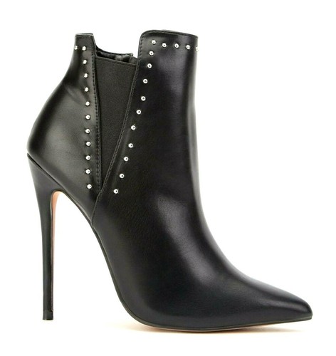 Size black stud high - black,