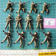 Britains Toy Soldiers. Early 50s. WW2 Infantry in Battle Dress with Tommy Guns