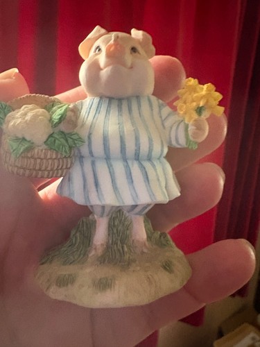 Peter rabbit figurine - figurine, little