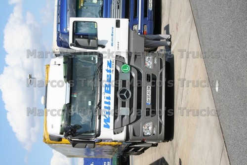 Truck photo mercedes benz - truck,