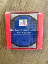 BRAND NEW AND UNUSED NIKE SPORT ARMBAND / BRASSARD (FOR ALL IPOD NANO MODELS)