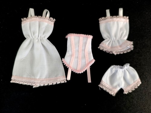 Dolls house clothes - dolls,