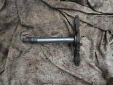Bottom yoke fork clamp from a